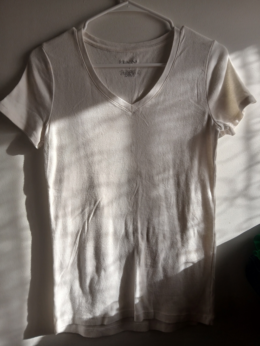 Merona Women's V-Neck Short Sleeve Tee - White